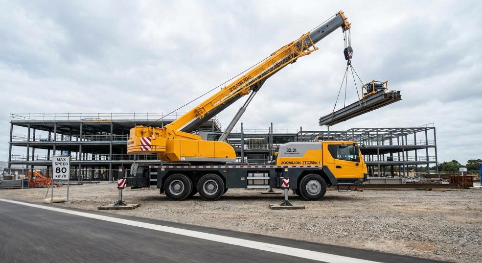 中联重科 ZTC250A-1 起重机 中联重科 ZTC250A-1 起重机