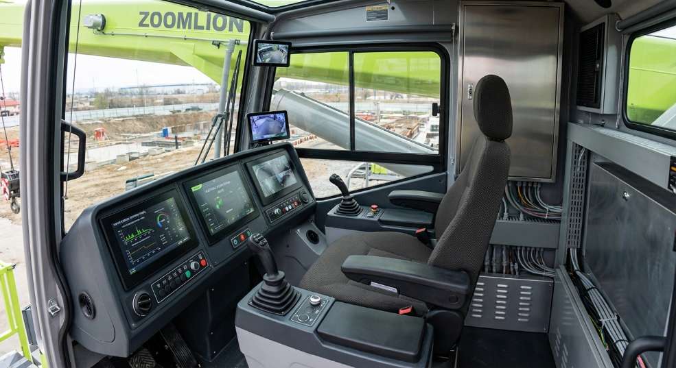 中联重科 ZLJ5322JQZ25V 起重机