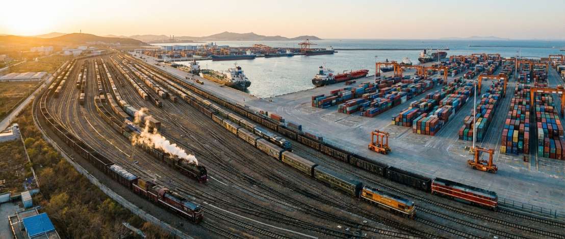 港铁巨龙“链”通陆海！山东港口智慧港铁建设硕果累累