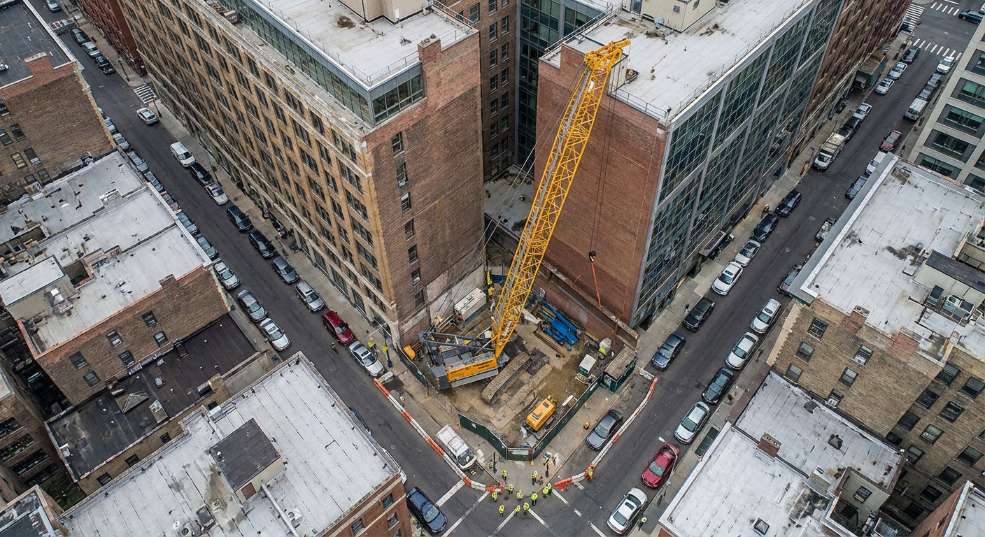 利勃海尔 HS885HD Litronic 起重机 利勃海尔 HS885HD Litronic 起重机