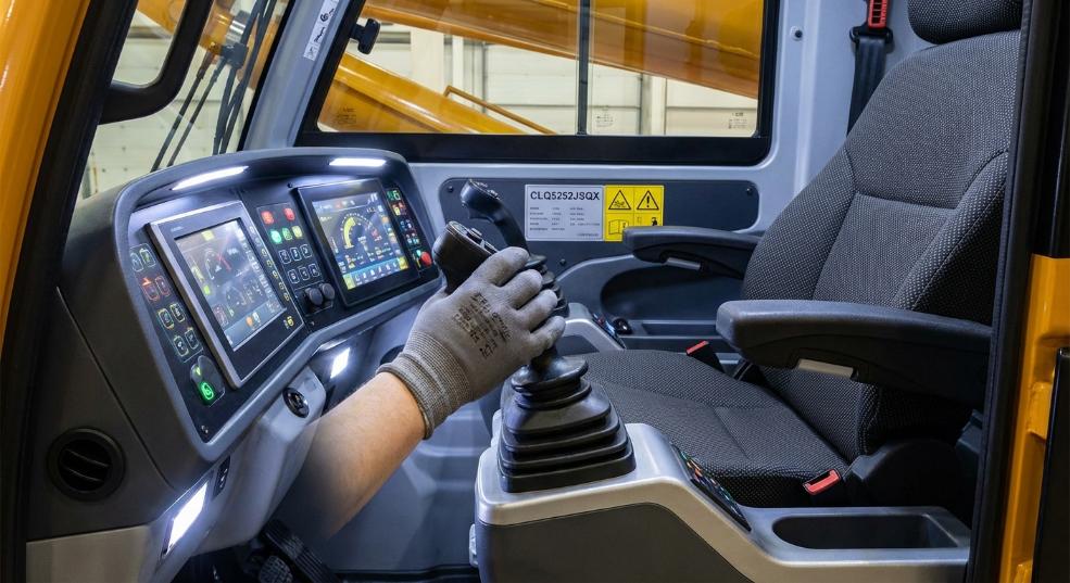 成龙威 CLQ5252JSQX 起重机