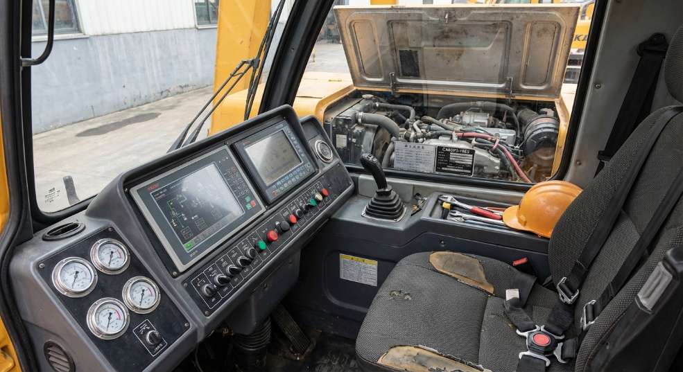 成龙威 CLQ5144JSQ 起重机 成龙威 CLQ5144JSQ 起重机