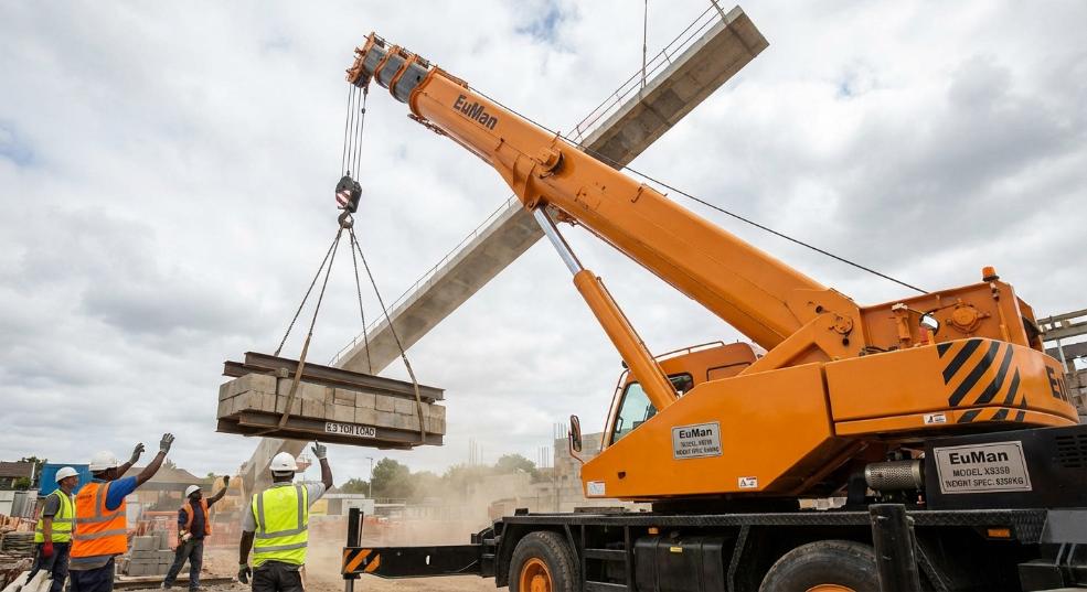 成龙威 CLQ5160JSQB 起重机