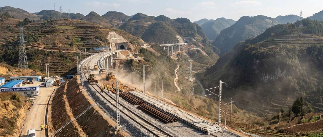 西部陆海新通道标志性工程――黄桶至百色铁路正式开建 西部陆海新通道标志性工程――黄桶至百色铁路正式开建