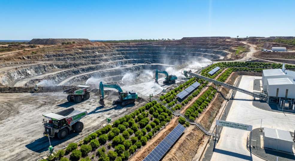 三一集团全系智能装备，助力郴州打造锂电之都