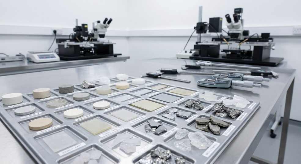 厦钨新能固态电解质已实现吨级生产 厦钨新能固态电解质已实现吨级生产