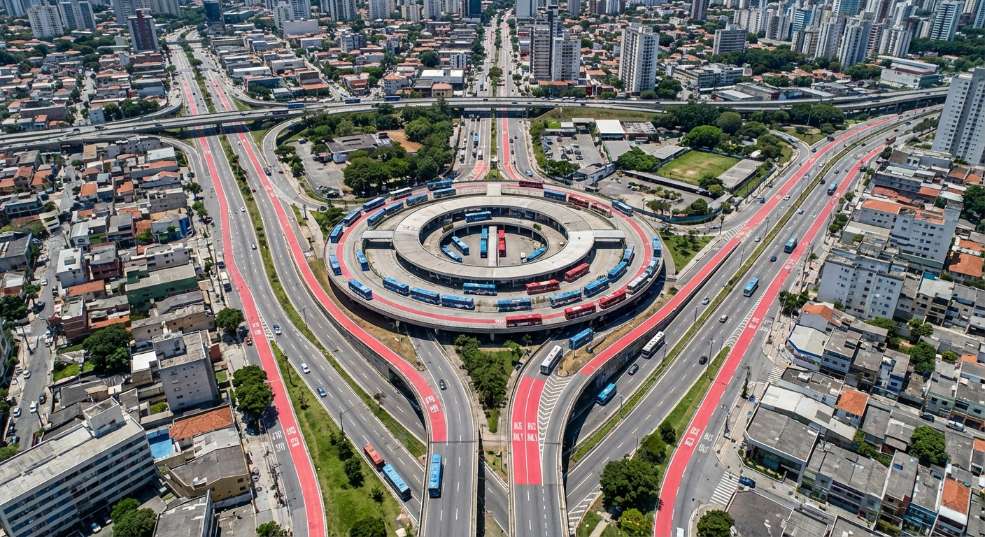 城市公共交通产业“加速跑” 轨道车辆用橡胶弹性元件守护安全