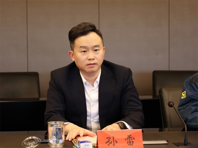 徐工与中建三局签署战略合作协议