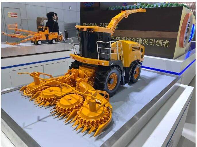 铁建重工携高端地下工程装备和农机产品亮相2024世界制造业大会